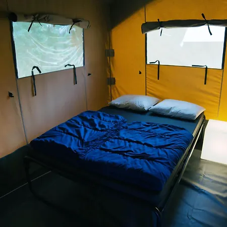 Chalet 2000 - Safaritent Medium *