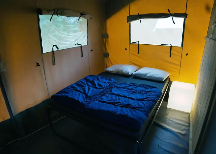 Chalet 2000 - Safaritent Medium *