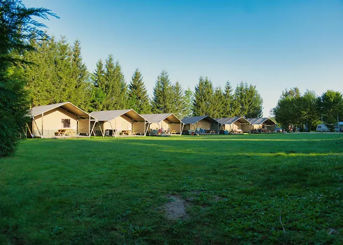 2000 - Safaritent Medium Chalet *